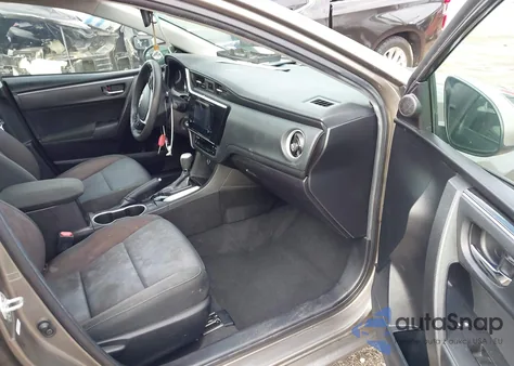 2019 Toyota Corolla Le z USA, uszkodzony, nr VIN 5YFBURHE5KP890554